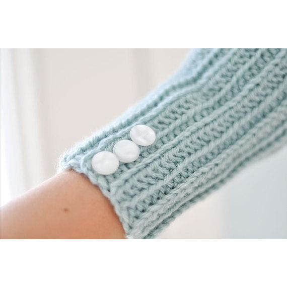 Crocheted glove, mitt, handwarmer with 3 mother of pearl buttons, Ribber Wristwarmers crochet pattern by Susan Carlson of Felted Button