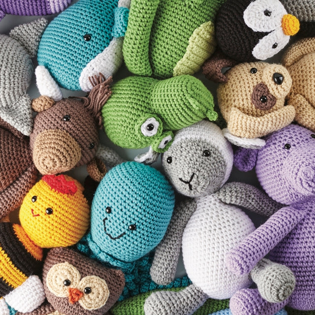 Crochet Cute Critters by Sarah Zimmerman, lots of amigurumi animals, book review by Susan Carlson of Felted Button | Colorful Crochet Patterns
