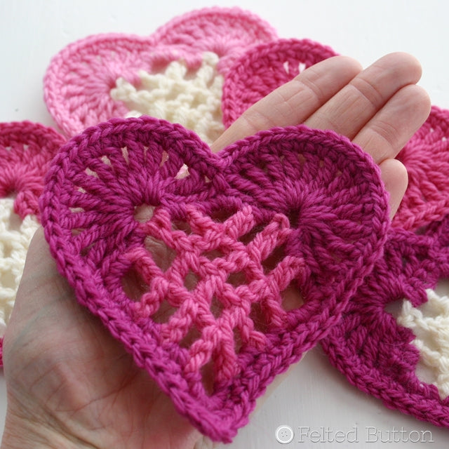 Valentine heart crochet in pinks and white, free crochet pattern by Susan Carlson of Felted Button | Colorful Crochet Patterns