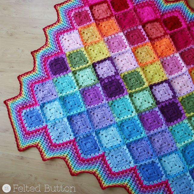 Diamond, harlequin pattern in Happy Harlequin Blanket, crochet granny square afghan pattern with striped border by Susan Carlson of Felted Button | Colorful Crochet Patterns