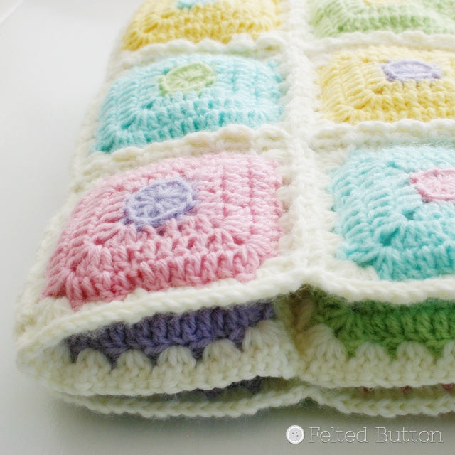 Puffy Patch Blanket for babies in pastels, quilt designed by Susan Carlson of Felted Button | Colorful Crochet Patterns