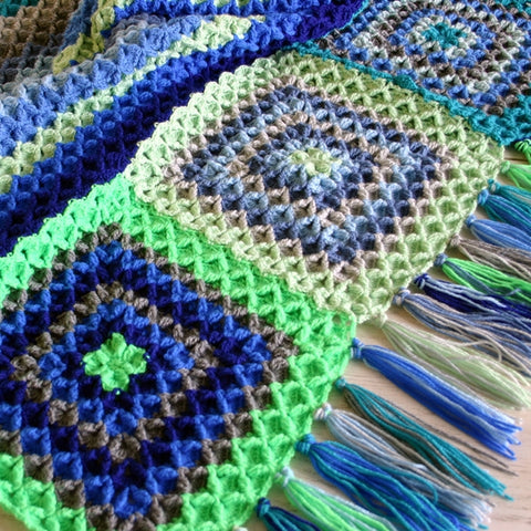 Parrotlet's Flight Blanket | Crochet Pattern | Felted Button