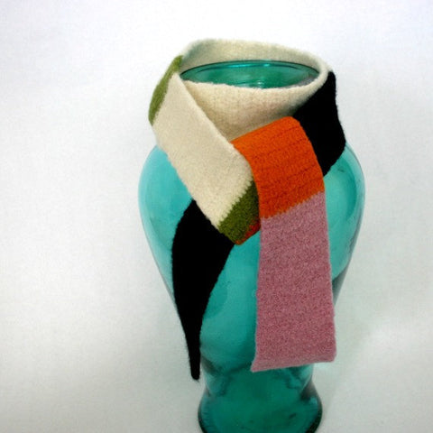 Sushi-Roll Scarf | Crochet Pattern | Felted Button